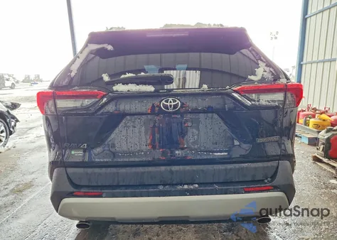 2020 Toyota Rav4 Adventure z USA, uszkodzony, nr VIN 2T3J1RFV5LC079207